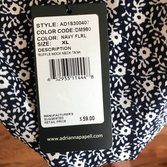 NWT. Adriana Papell. Pretty blue top - Picture 7 of 8